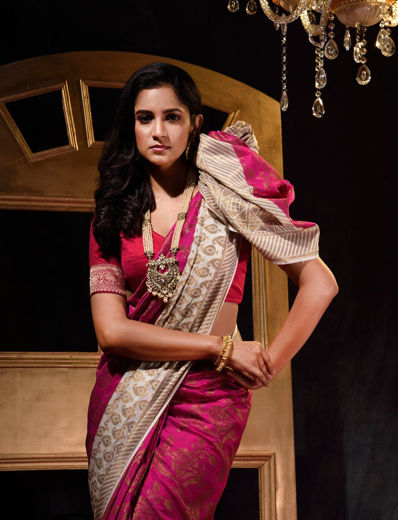 Rani With Off- White Dupion Silk Banarasi Saree With Jacquard Weave Floral Body And Beautiful Border
