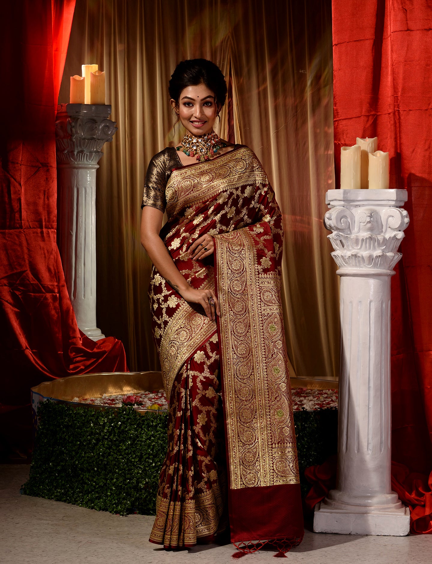 Buy Siril Self Design, Woven, Embellished, Dyed Bollywood Jacquard, Pure Silk  Maroon, Gold Sarees Online @ Best Price In India | Flipkart.com